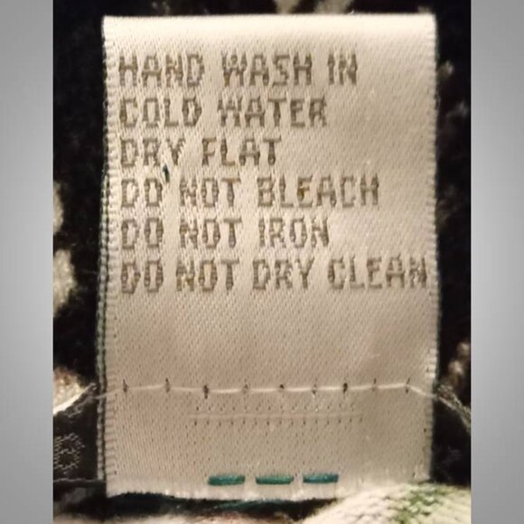 Alberto Makali  hand beaded sweater women's size  medium - Picture 10 of 10